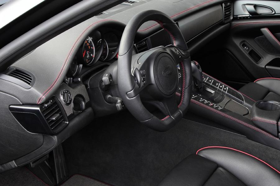  Porsche Panamera Black Edition by TechART 2010 года  (фото 4 из 13)